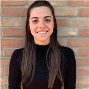 Offro lezioni private a bambini delle scuole elementari e medie, adattandole alle loro esigenze strutturando un percorso